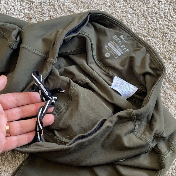 Nike Green Dri-Fit Leggings - Picture 4 of 7